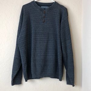 ❤️❤️4/25 Oscar De La Renta sweater